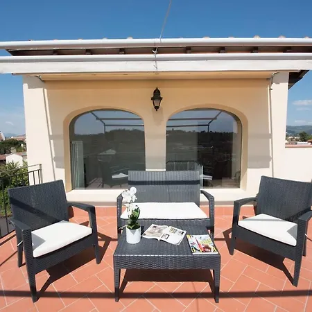 Apartment Santa Croce Terrace Deluxe Florenz